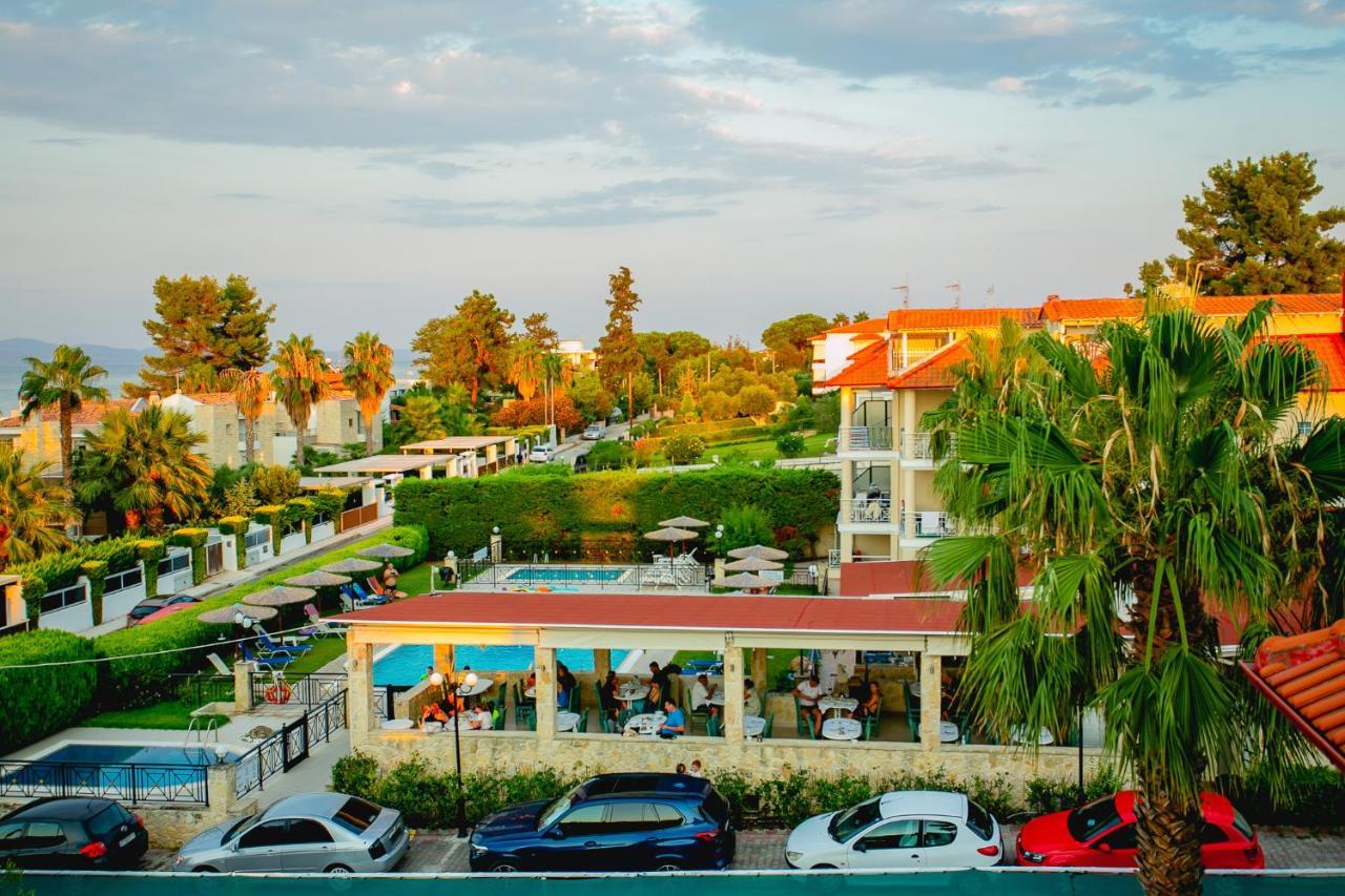 Golden Residence Family Resort Pefkochori Ngoại thất bức ảnh