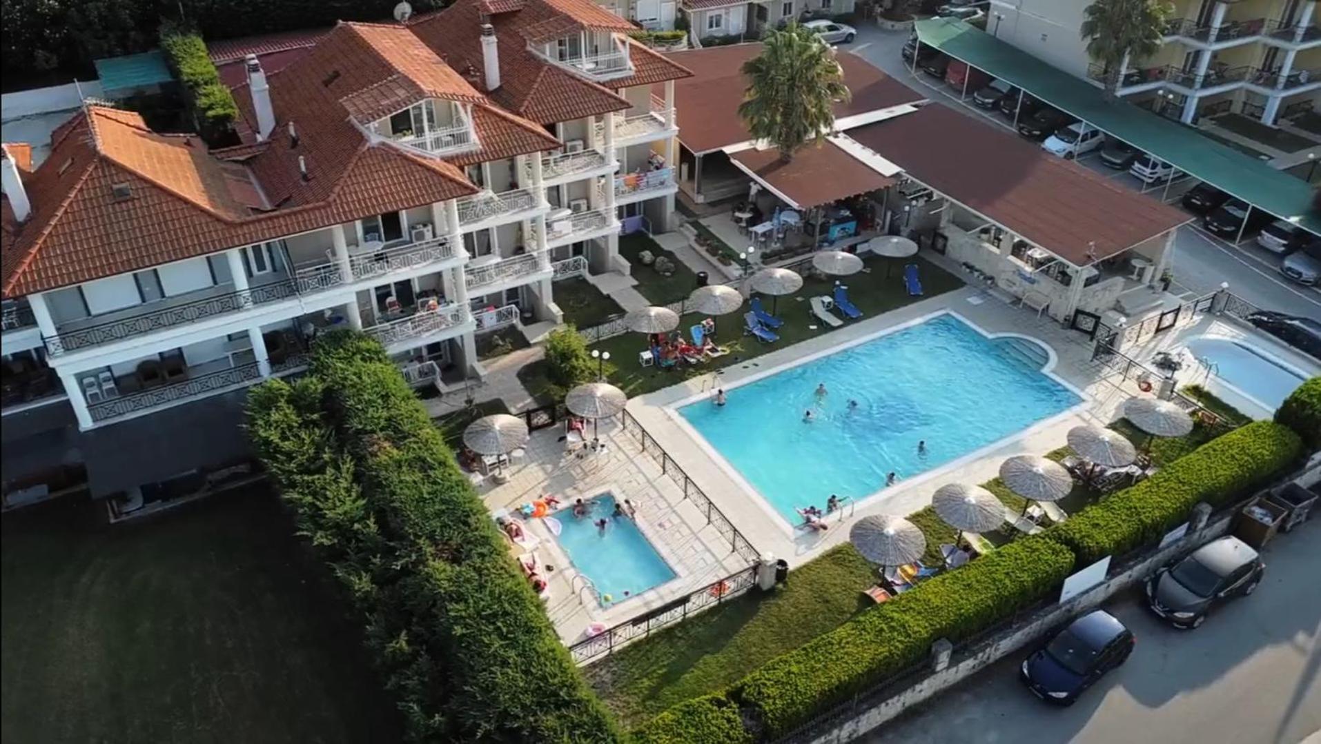 Golden Residence Family Resort Pefkochori Ngoại thất bức ảnh