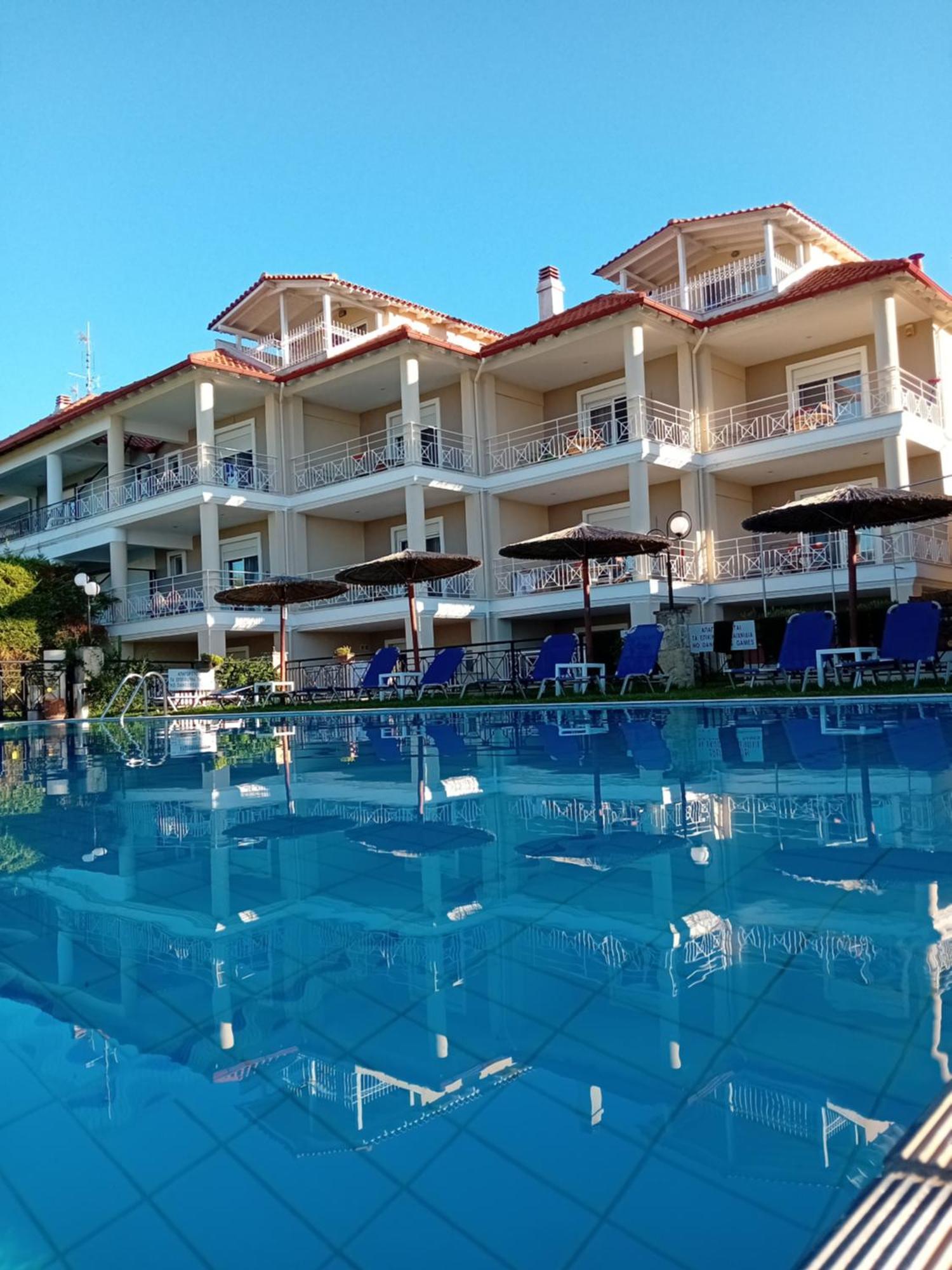 Golden Residence Family Resort Pefkochori Ngoại thất bức ảnh